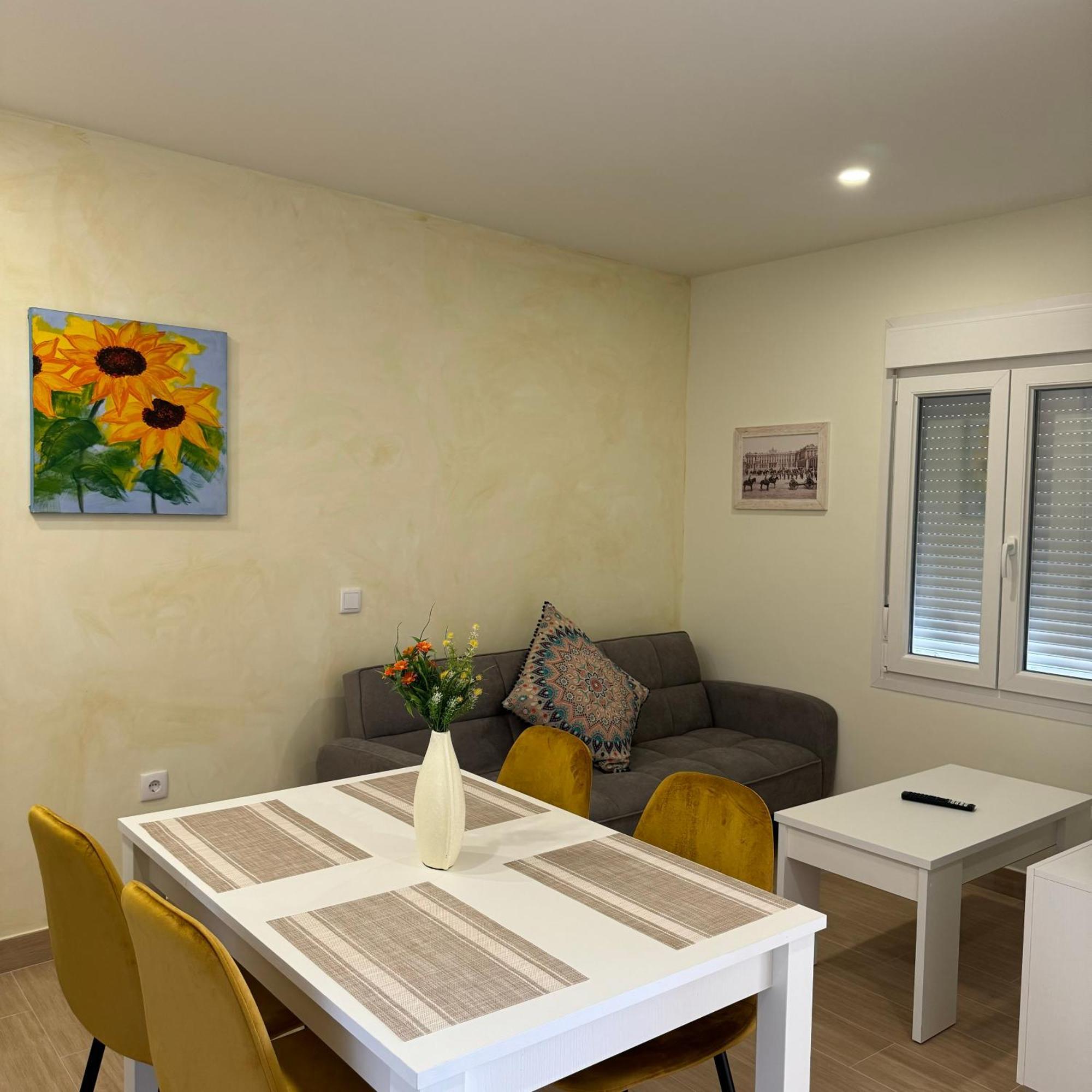 Jardines - Apartamentos & Estudio Ciempozuelos Eksteriør billede